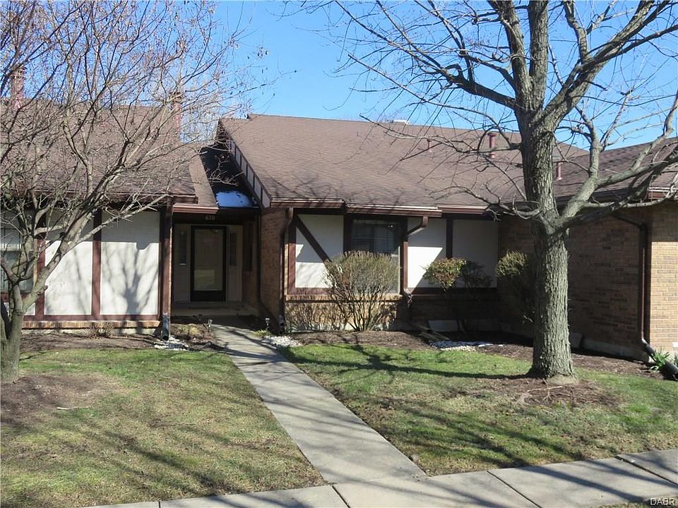 1st image of 670 Pine Needles Dr