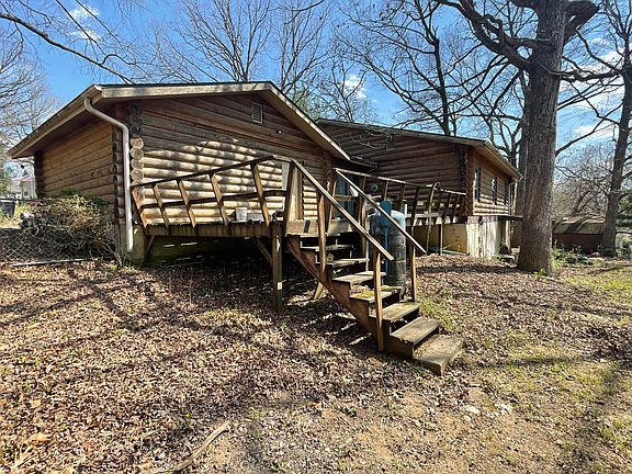 3rd image of 2619 Paula Drive