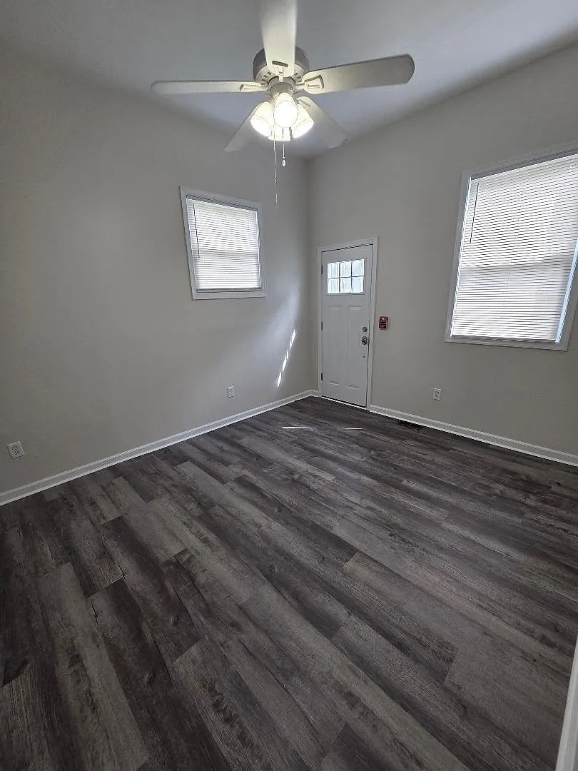 2 bed, 650 sqft, $1,400 — Photo 4