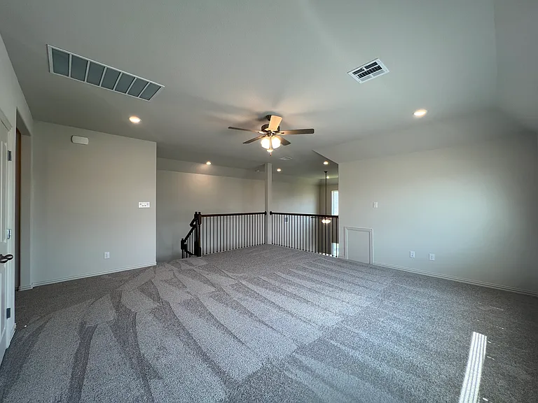 16108 Hidden Cove Dr — Photo 35