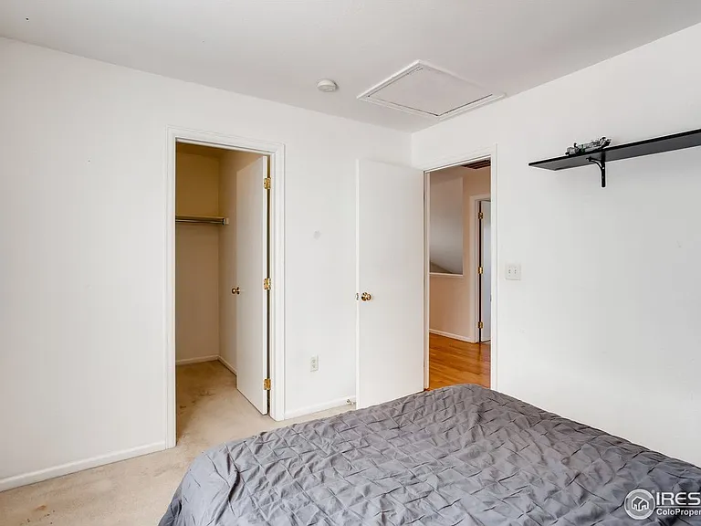 1126 Lochmore Pl — Photo 23