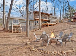 117 Woods Ln, Hartwell, GA 30643