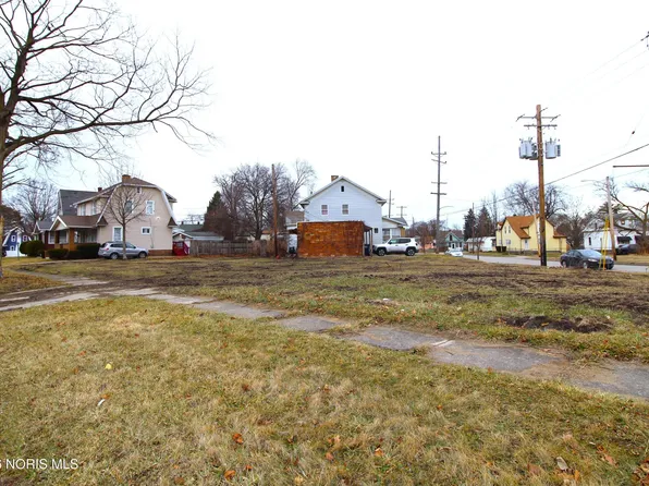 1316 Shenandoah Rd, Toledo, OH 43607