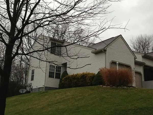 1130 Pittsburg Ave NW — Photo 18