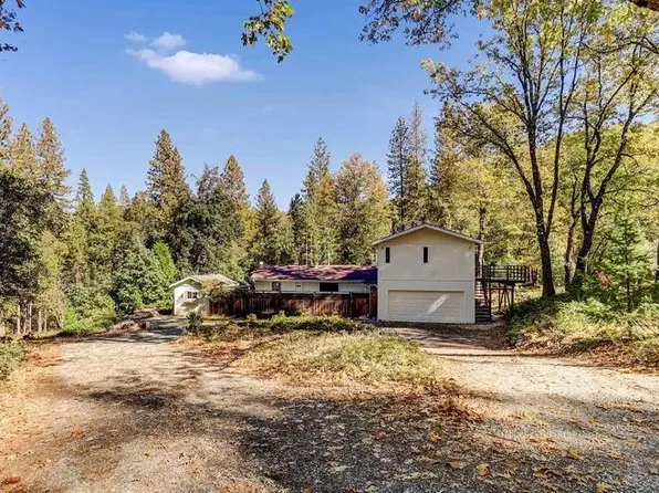 16406 Cooper Rd, Nevada City, CA 95959