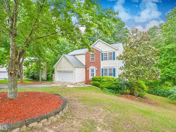 2nd image of 700 Hillmont Dr