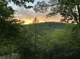 2233 County Road 220, Eureka Springs, AR 72631