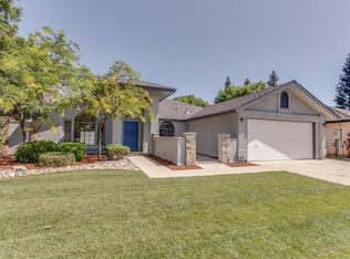 1585 El Paso Ave, Clovis, CA 93611