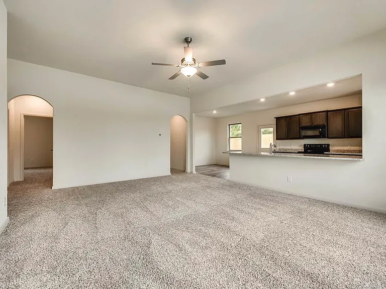 2023 Madison Dr — Photo 5