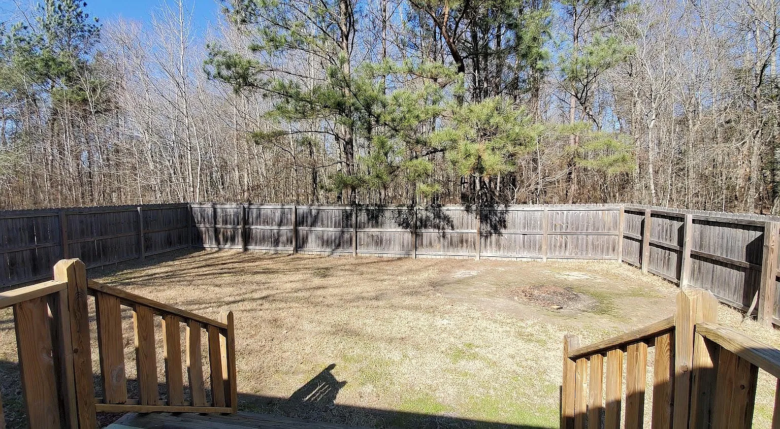 3 bed, 1300 sqft, $1,300 — Photo 3