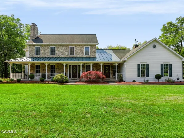 303 S Hill Dr, Middleburg, PA 17842