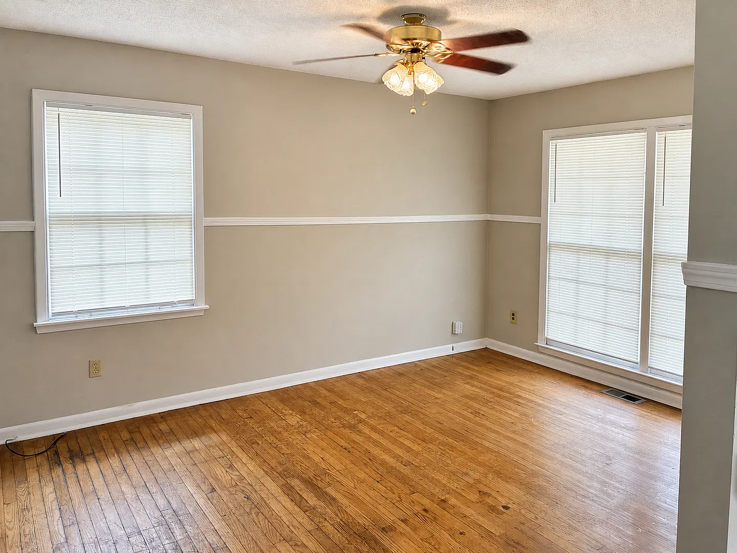 4BR Pet-Friendly Home | 1,602 SF | — Photo 4