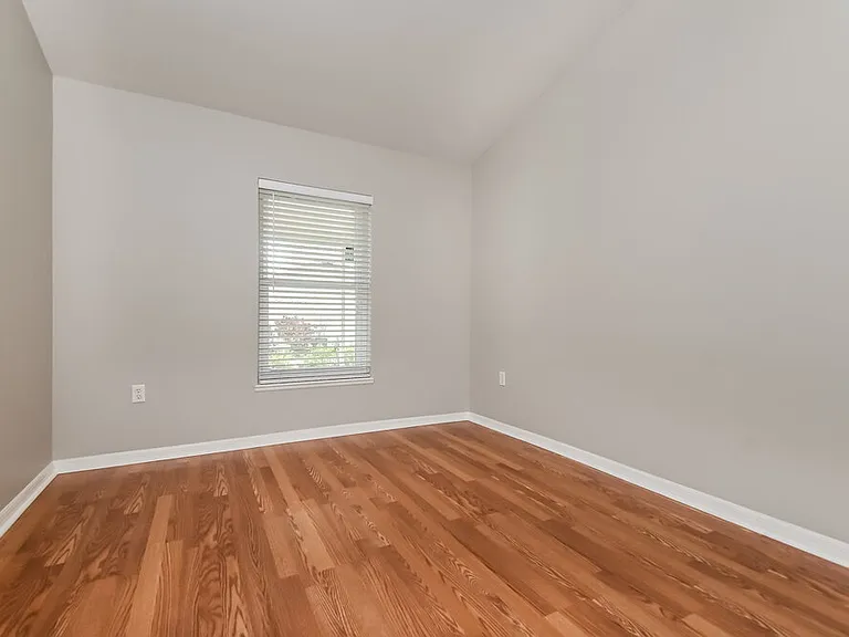 1309 Alhambra Crest Dr — Photo 12