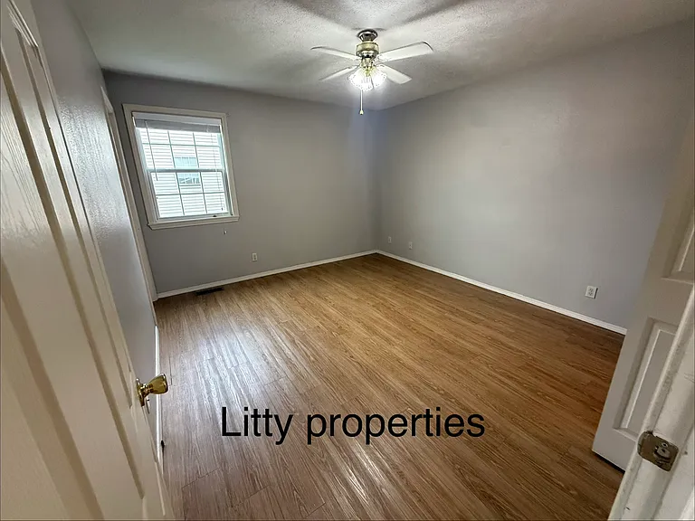 1509 Fair Park Cir — Photo 4