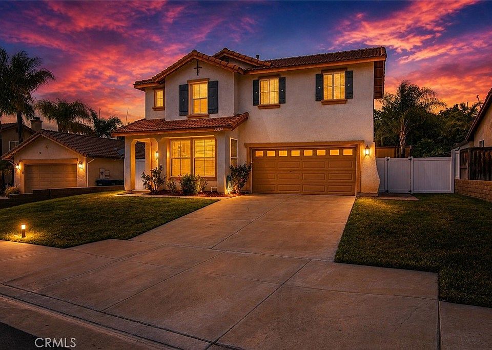 1st image of 22154 Country Hills Dr