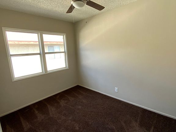 5th image of 4749 E 57th St #B