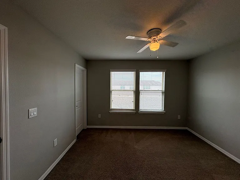 5044 Walker St — Photo 26