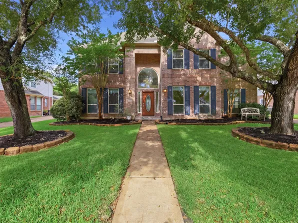3406 Castle Pond Ct, Pearland, TX 77584