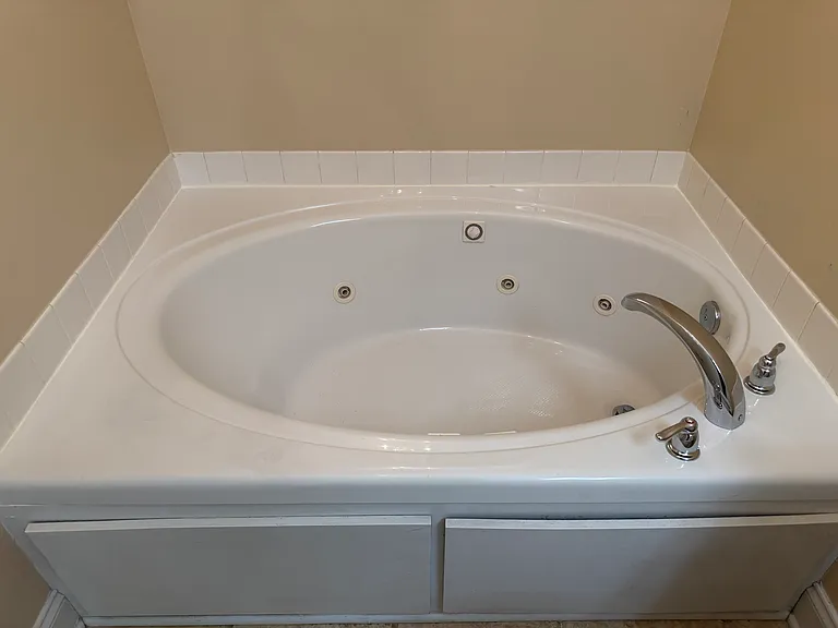 235 Tamarack Dr — Photo 13
