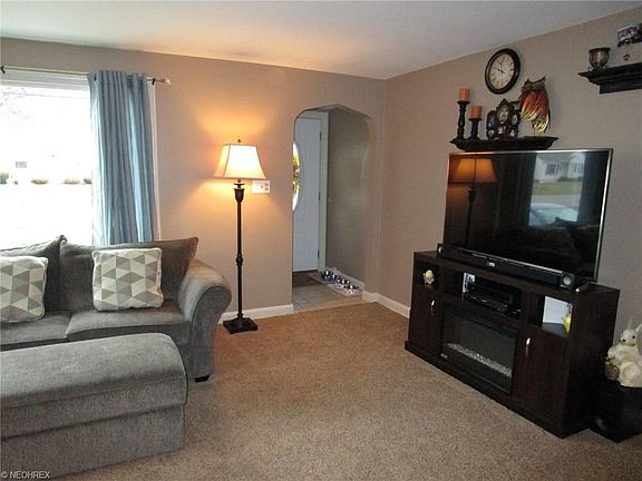 2nd image of 2361 Edgewater Dr