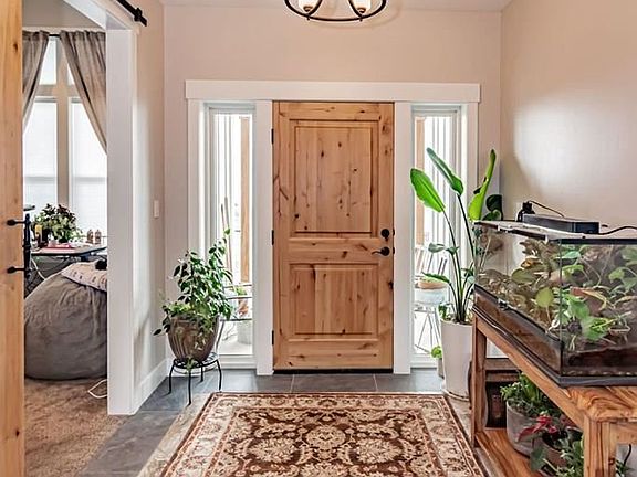 5th image of 5685 Loon Creek Ln