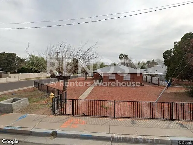 2145 E Osborn Rd — Photo 3