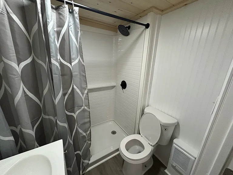 71 W Housatonic St #1 — Photo 3