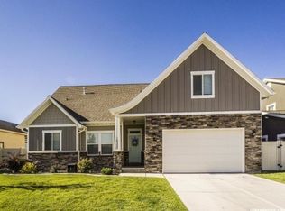 10333 S Wapati Moon Pl, South Jordan, UT 84095