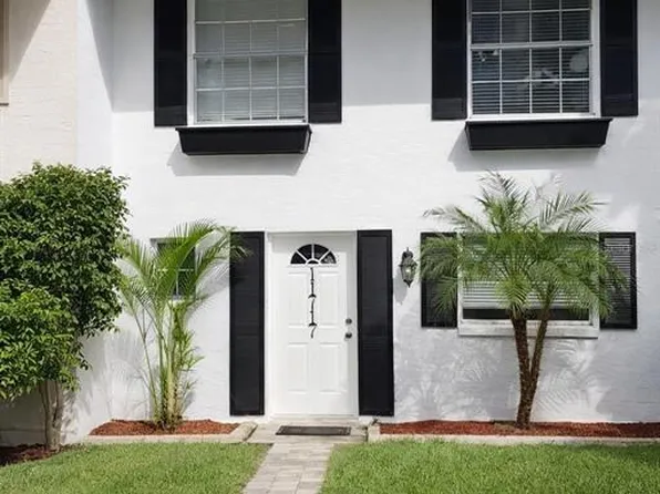 11717 Wesson Cir E, Tampa, FL 33618