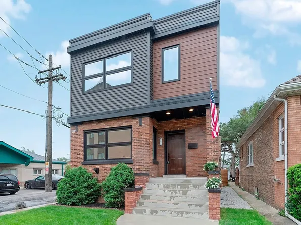 5615 W Eddy St, Chicago, IL 60634