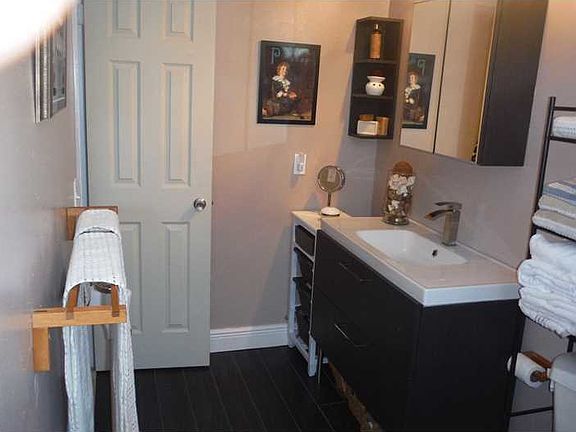 4th image of 1401 Euclid Ave APT 204