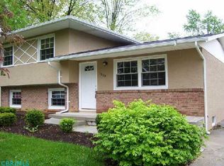 1130 Carrousel Dr E, Reynoldsburg, OH 43068