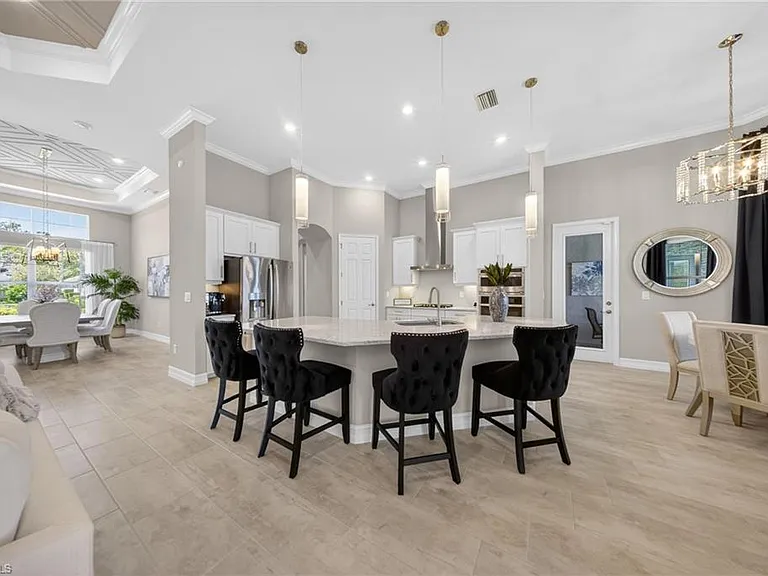14930 Blue Bay Cir — Photo 9
