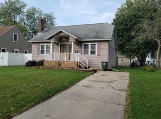 1316 Kimball Ave, Waterloo, IA 50702