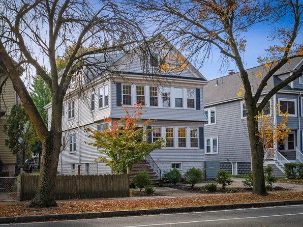 529 Mystic Valley Pkwy #529, Somerville, MA 02144