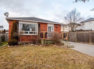 68 Overbank Dr, Oshawa, ON L1J7Y8