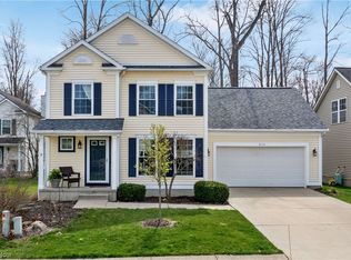 2156 Dorset Ln, Hudson, OH 44236