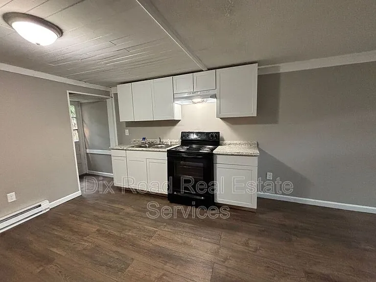 3018 Tytus Ave #REAR HOUSE — Photo 8