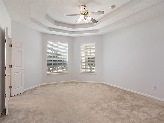 3rd image of 13415 DEVAN LEE Drive E