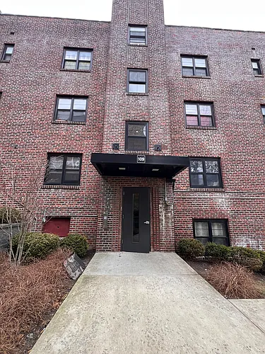 110 Belgrove Dr #3A Photo 1