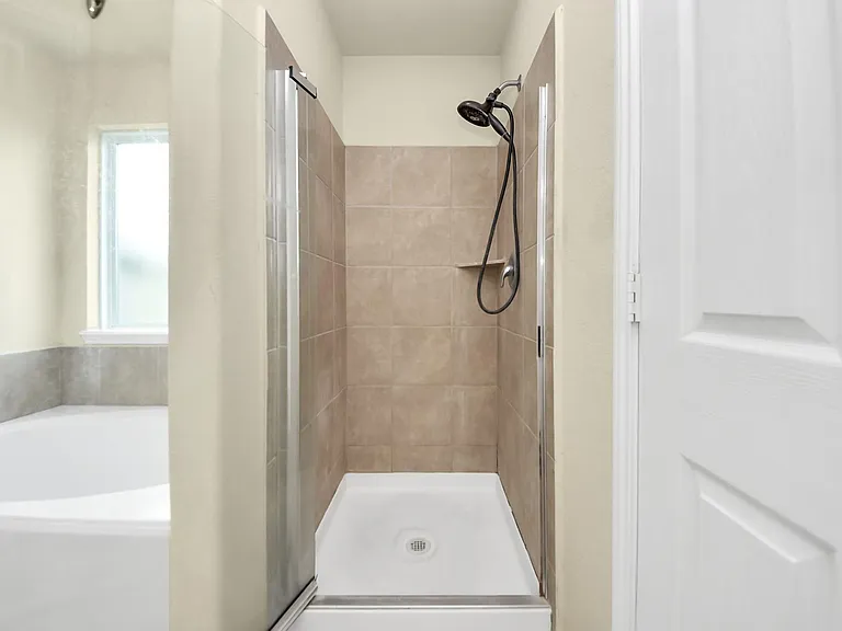 3226 View Valley Trl — Photo 31