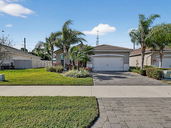 2nd image of 7561 SW Harbor Cove Drive