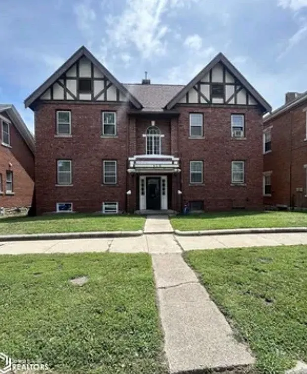 2 bed, 800 sqft, $750 — Photo 1