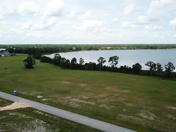 4002 Camp Shore Dr, Sebring, FL 33875