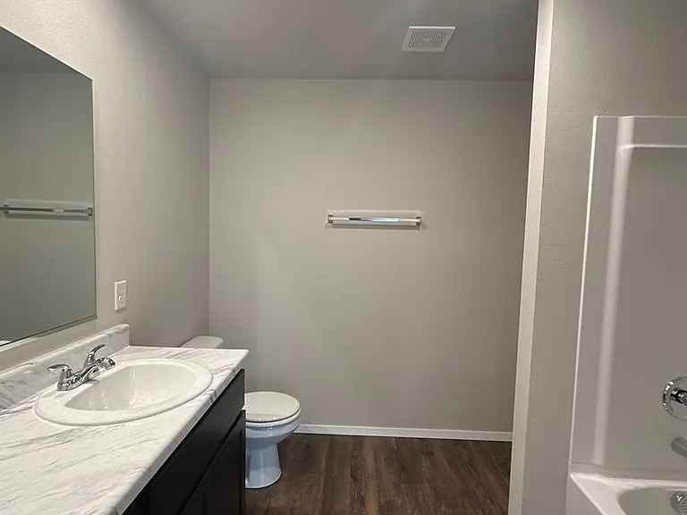 1105 E Honolulu St — Photo 9