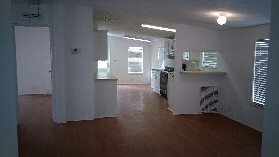 2nd image of 5322 Oates Ave