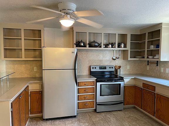 Kitchen with lots of storage and pantry