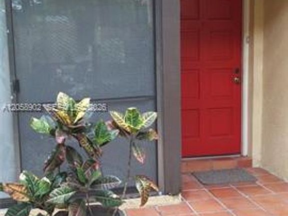 4th image of 3917 Adra Ave #Townhouse E-46a