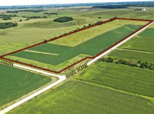 02 310th St, Parkersburg, IA 50665