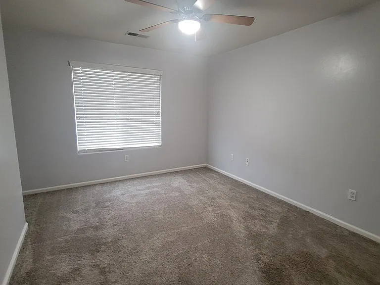 10919 Golden Valley Dr — Photo 19